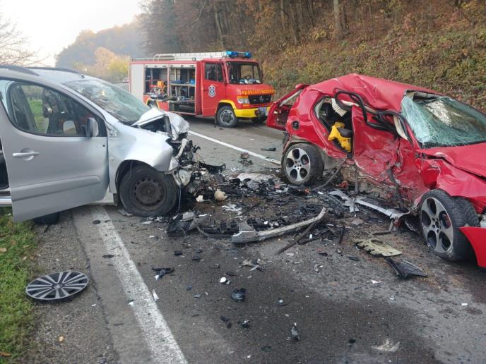 Saobraćajne nesreće u Srbiji: Alarmantni podaci i sistematski propusti koji koštaju živote 4 Saobraćajne nesreće u Srbiji