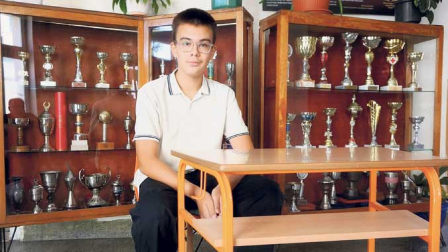 Damjan Ćuk - Užički tinejdžer koji je osvojio svet u geografiji 2 Damjan Ćuk