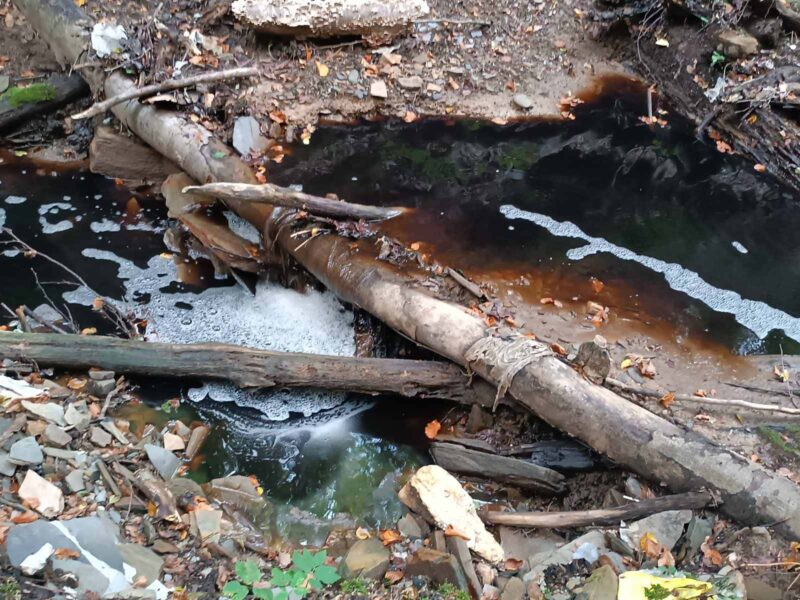 Ekološka Katastrofa Užice: 600 Kubika Otrovnog Koncentrata Preti Da Se Izlije U Turski Potok 2 Ekološka Katastrofa Užice