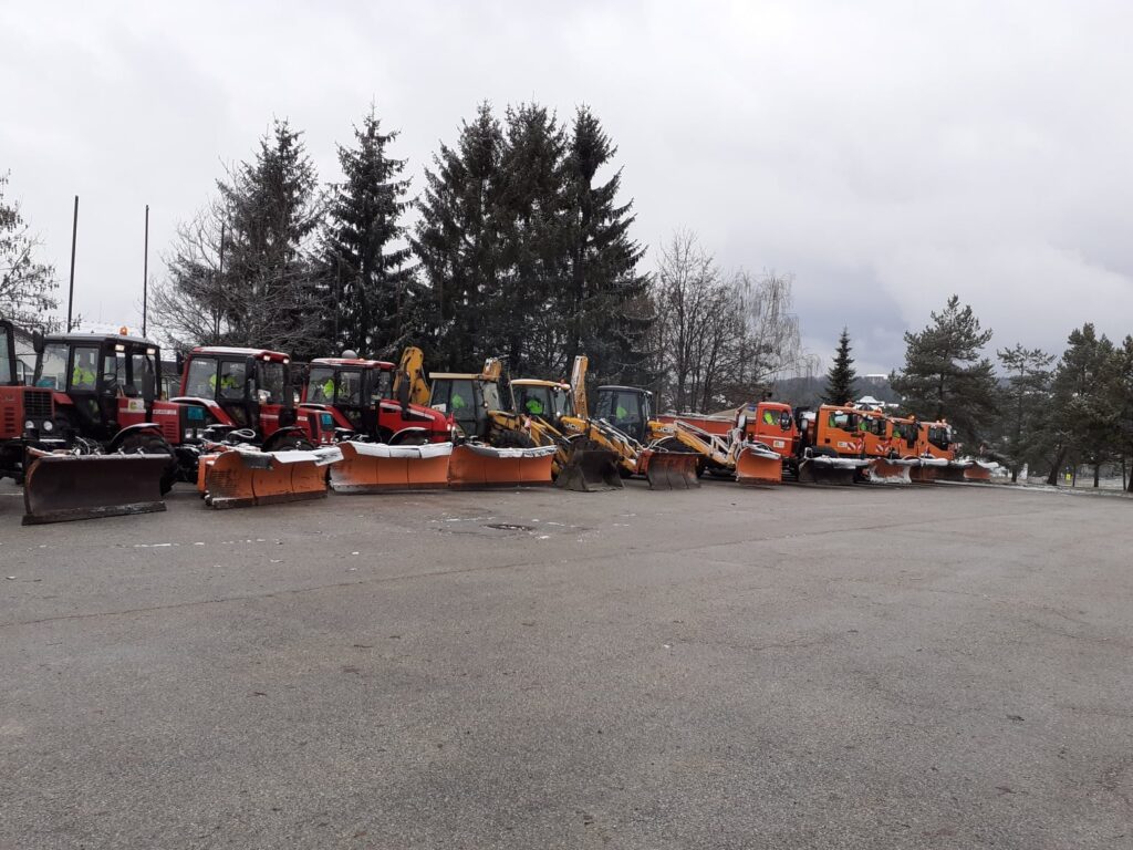 Zimska služba Zlatibor: Kako se održavaju putevi tokom snežnih padavina 4 Zimska služba Zlatibor