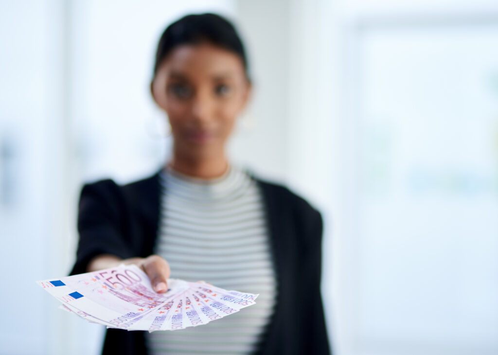 Plate u javnom sektoru 2026: Ekonomska analiza i perspektive rasta zarada u Srbiji 4 Plate u javnom sektoru