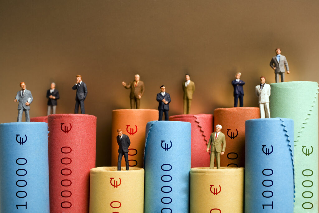 Plate u javnom sektoru 2026: Ekonomska analiza i perspektive rasta zarada u Srbiji 3 Plate u javnom sektoru