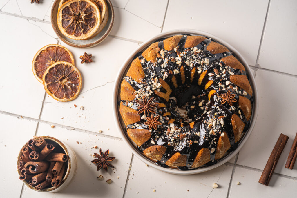 Čokoladno-Narandžasti Kolač: Savršena Ravnoteža Ukusa i Teksture 3 Čokoladno-Narandžasti Kolač