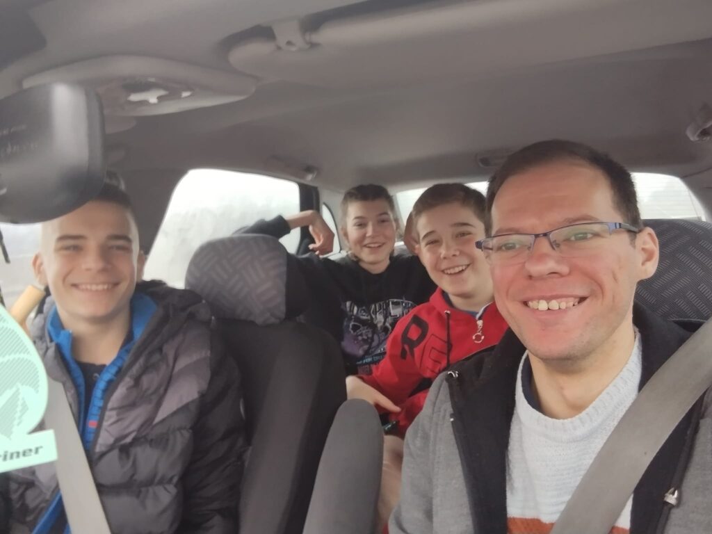 Stonoteniski Klub Jedinstvo Užice: Dominacija u Drugoj Saveznoj Ligi i ambicije za viši rang takmičenja 2 Stonoteniski Klub Jedinstvo Užice