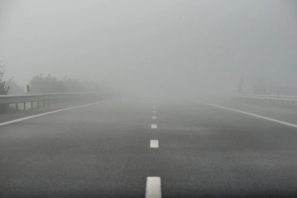 Magla u Srbiji: Sveobuhvatni vodič za bezbednu vožnju i saobraćajnu situaciju 2 Magla u Srbiji