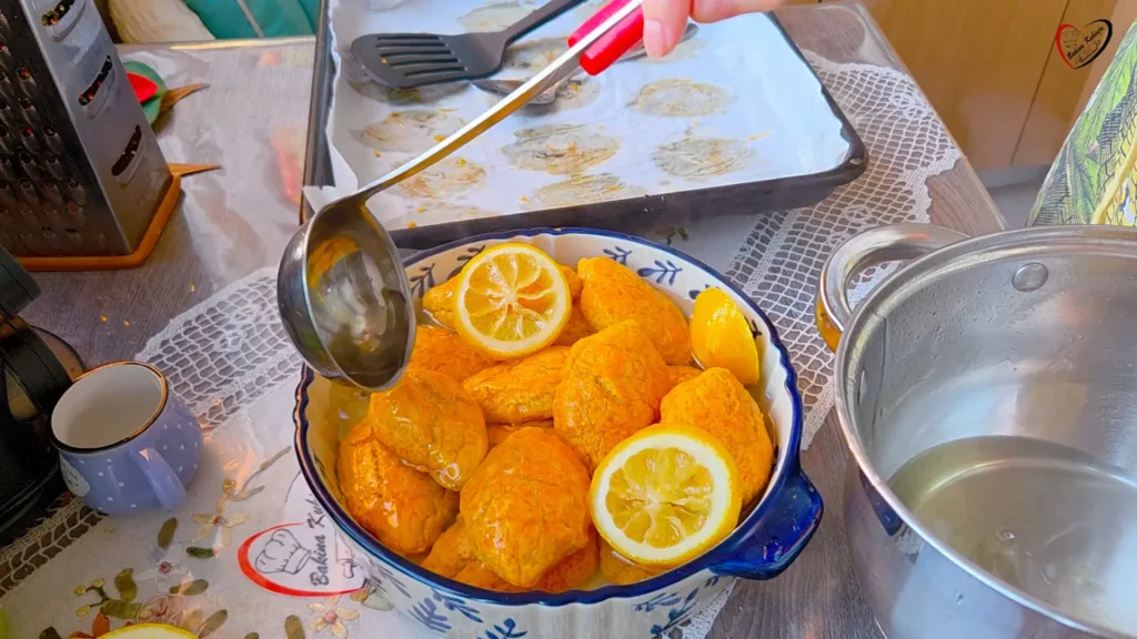 Tajna posnih kiflica sa pivom i šerbetom: Savršenstvo tradicionalne srpske kuhinje 4 Tajna posnih kiflica sa pivom i šerbetom