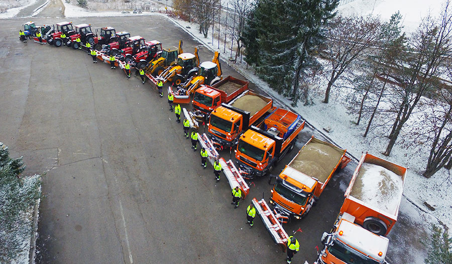Zimska služba na Zlatiboru: Kako se održavaju putevi ka selima tokom snežnih naleta 2 Zimska služba na Zlatiboru