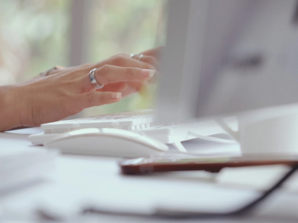 Zaposlenost u Srbiji: U kojim delatnostima radi najviše ljudi i šta to govori o našoj privredi? 2 Zaposlenost u Srbiji