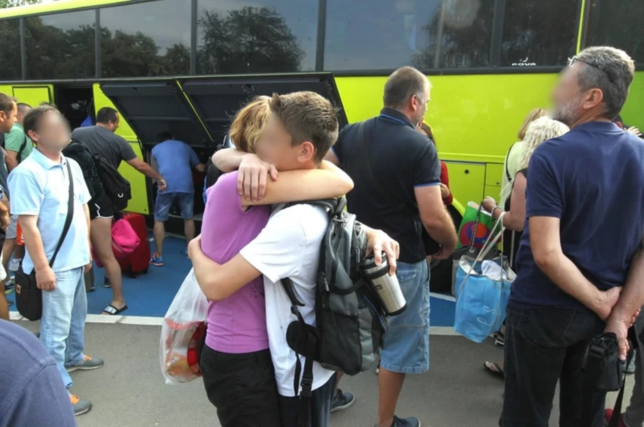 Propusti u javnoj nabavci za đačke ekskurzije: Kako je tender u Prvoj osnovnoj školi Kralja Petra II doveo u pitanje transparentnost i poverenje 2 Propusti u javnoj nabavci za đačke ekskurzije