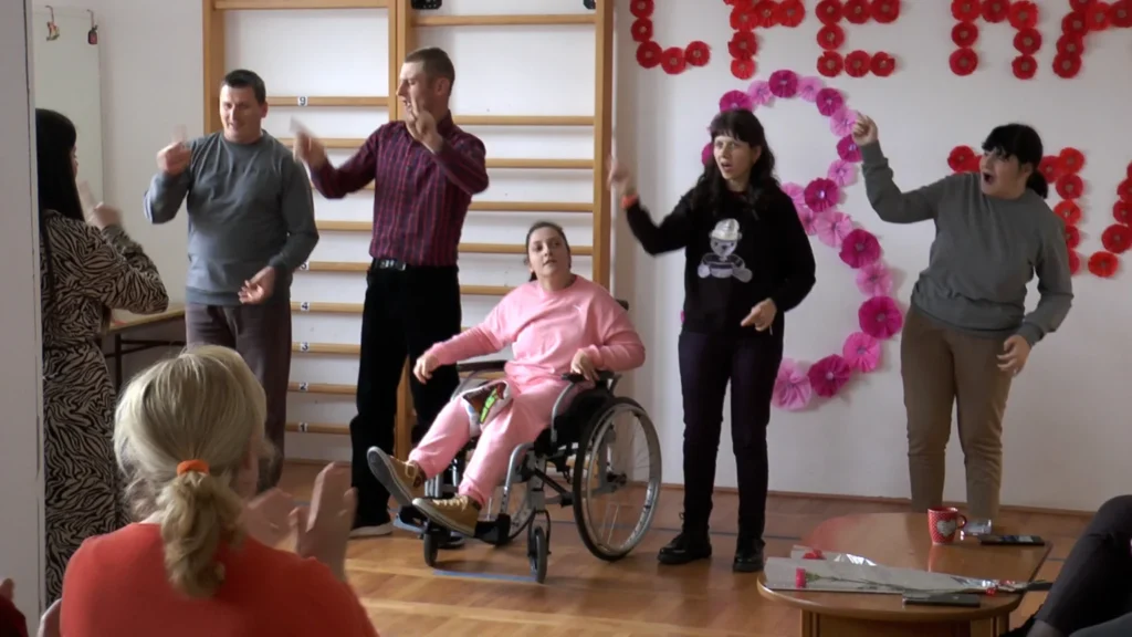 Dnevni boravak Zračak u Čajetini: Kako produženje licence unapređuje inkluziju i podršku deci sa smetnjama u razvoju 2 Dnevni boravak Zračak u Čajetini