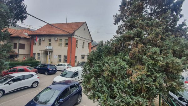 JKP „Lim“ dobilo novu fekalnu cisternu: Investicija od 15 miliona dinara za bolje komunalne usluge u Prijepolju 2 JKP „Lim“ dobilo novu fekalnu cisternu